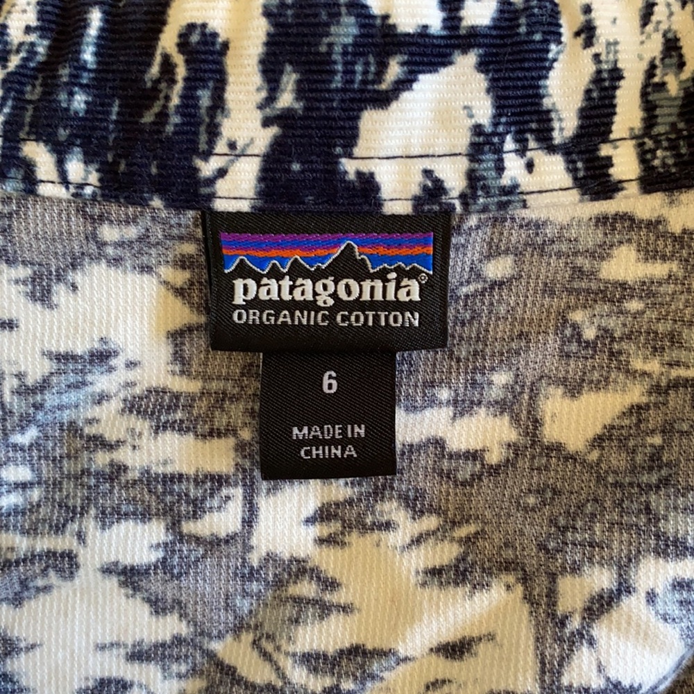 Patagonia button down - Picture 5 of 5